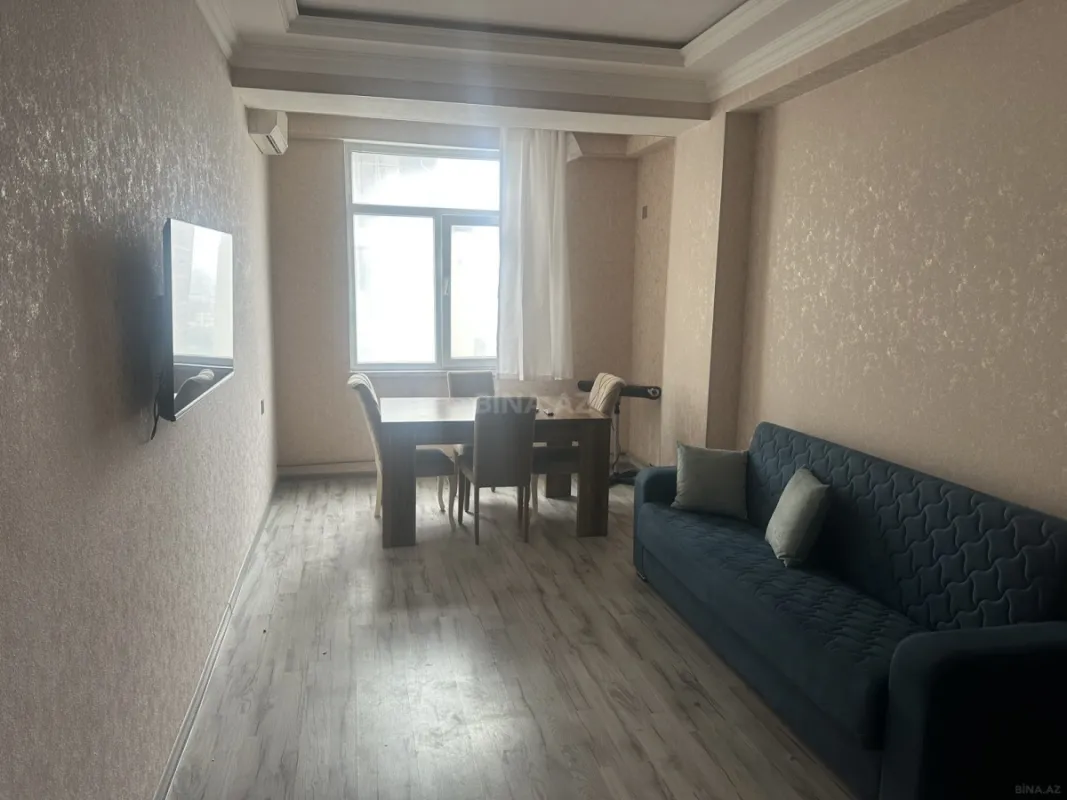 Kirayə verilir 2 otaqlı mənzil 65 m²