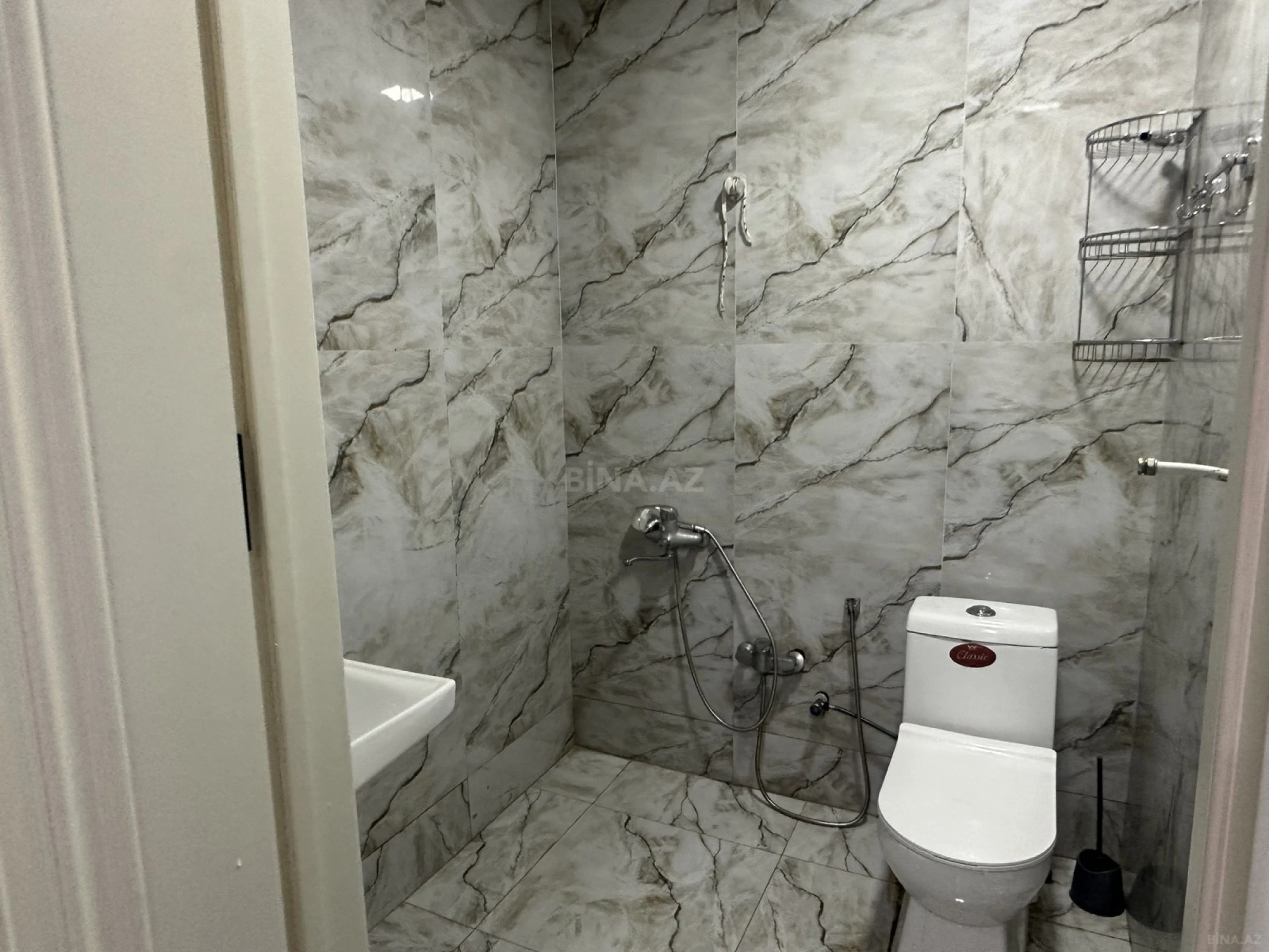 Kirayə verilir 2 otaqlı mənzil 65 m²