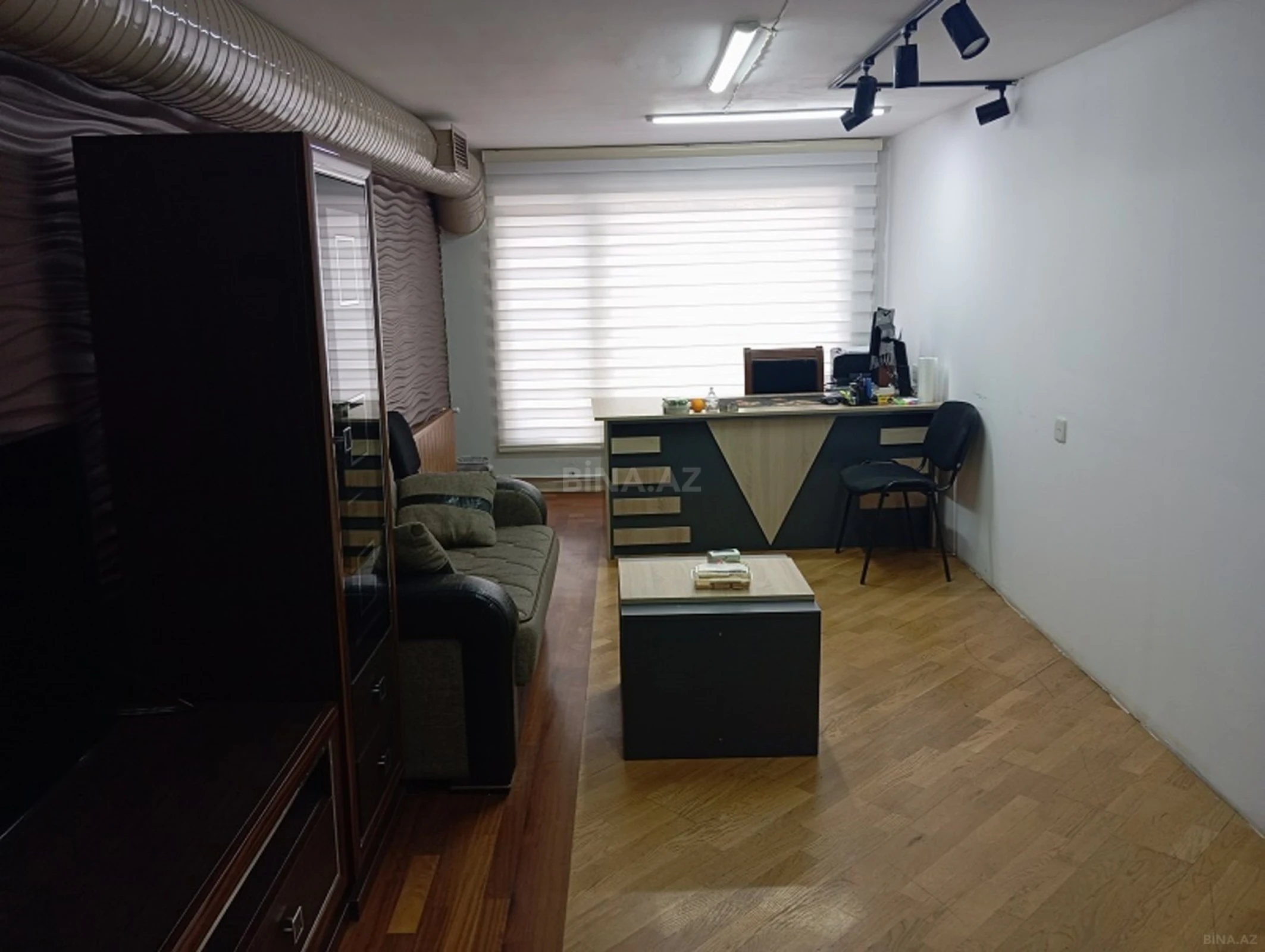 Kirayə verilir 1 otaqlı ofis 25 m²