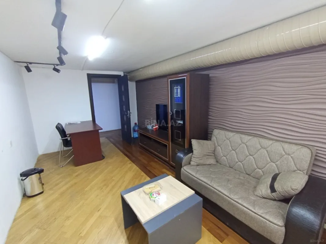 Kirayə verilir 1 otaqlı ofis 25 m²