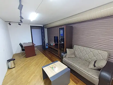 Kirayə verilir 1 otaqlı ofis 25 m²