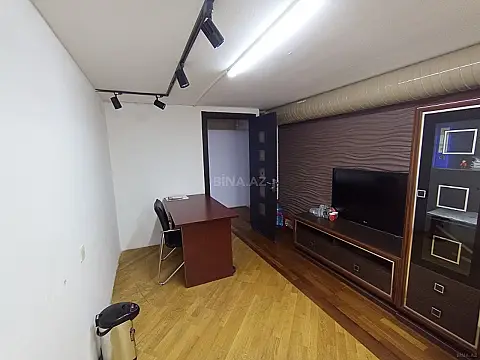 Kirayə verilir 1 otaqlı ofis 25 m²