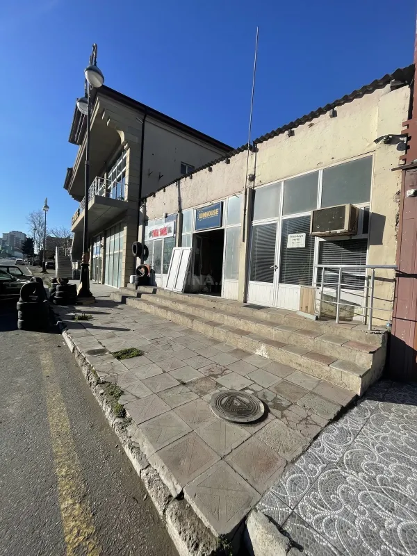 Satılır obyekt 150 m²