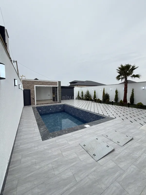 Satılır 4 otaqlı həyət evi 180 m²