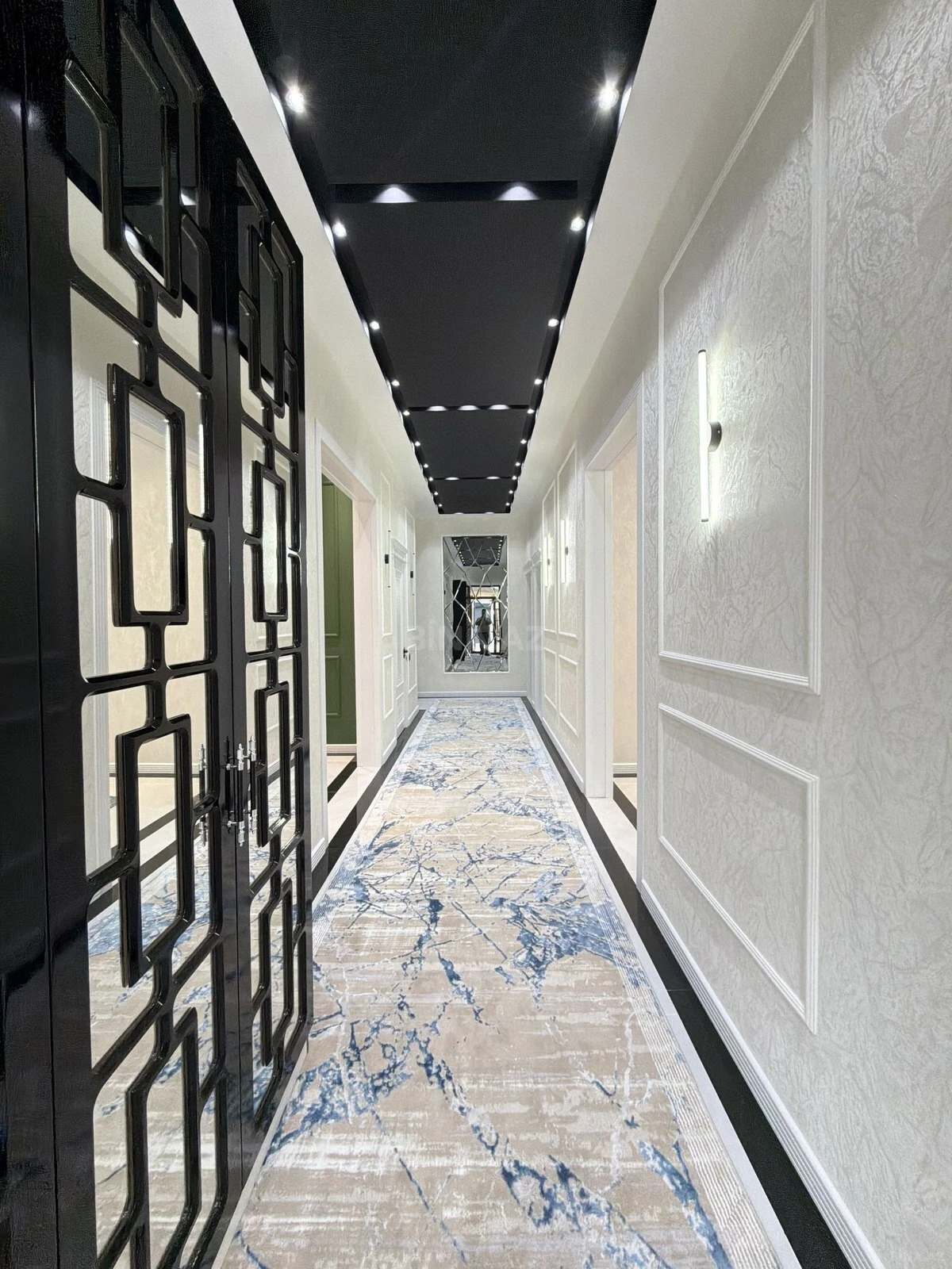 Satılır 4 otaqlı həyət evi 180 m²