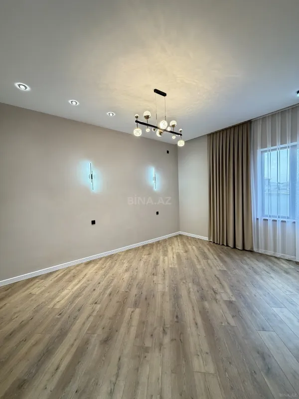 Satılır 4 otaqlı həyət evi 180 m²