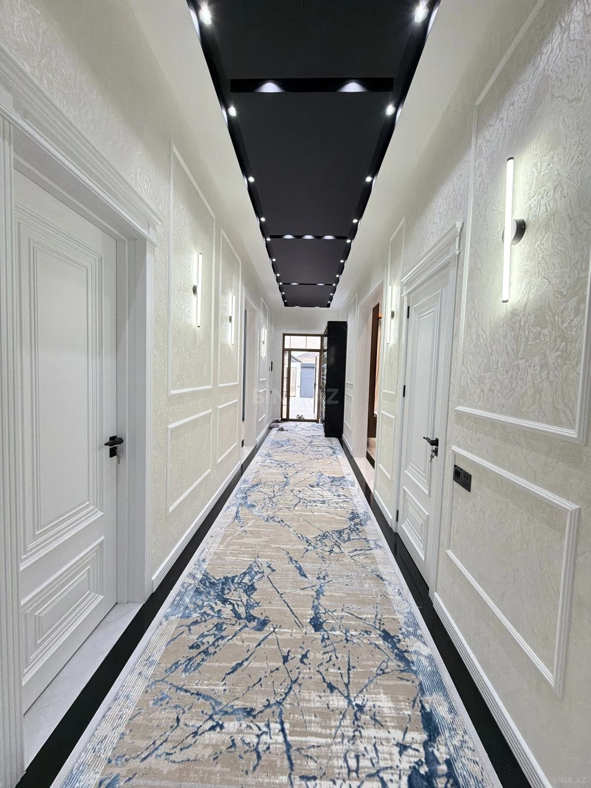 Satılır 4 otaqlı həyət evi 180 m²