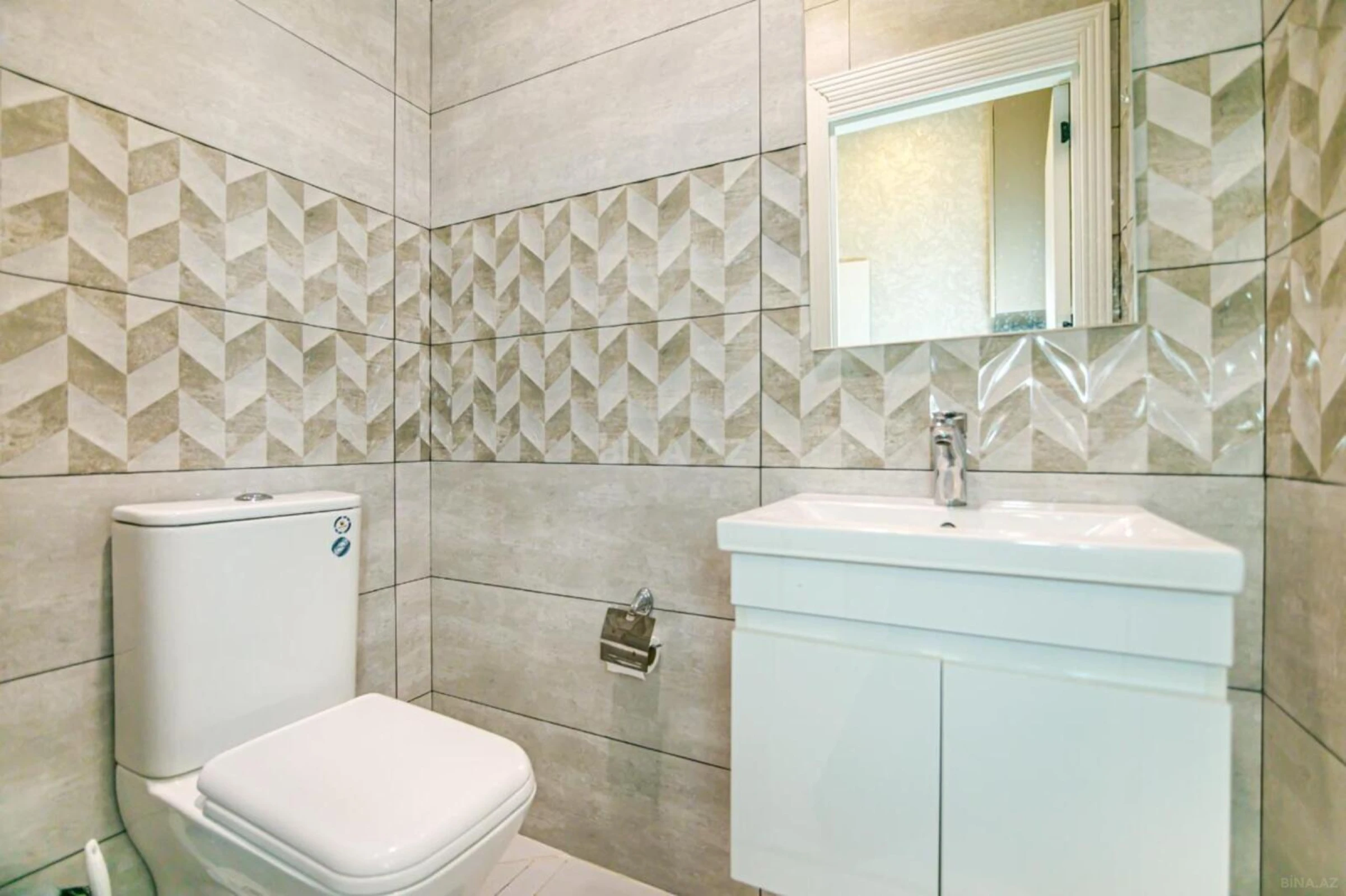 Kirayə verilir 3 otaqlı mənzil 110 m²