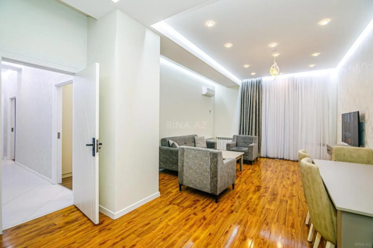 Kirayə verilir 3 otaqlı mənzil 110 m²