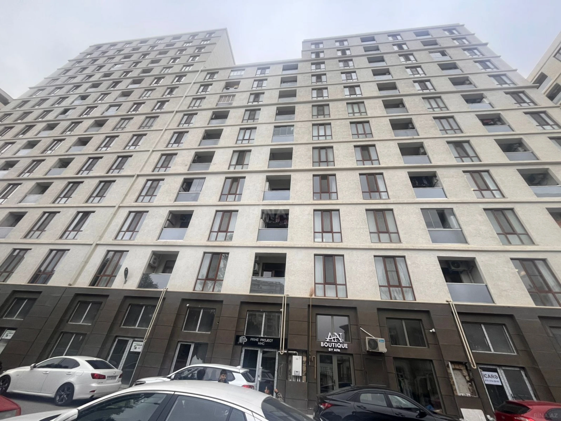 Satılır 2 otaqlı mənzil 74 m²
