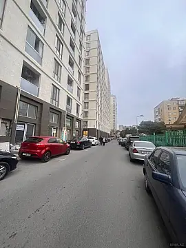 Satılır 2 otaqlı mənzil 74 m²