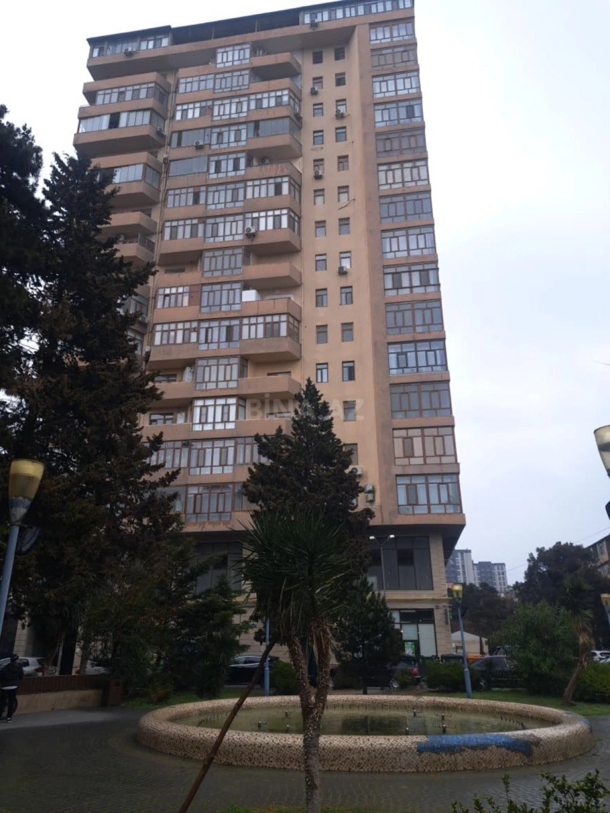 Satılır 2 otaqlı mənzil 90 m²