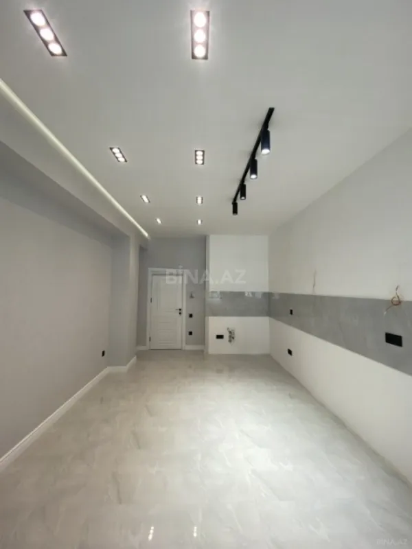 Satılır 3 otaqlı mənzil 167 m²