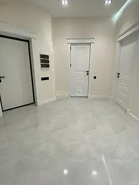 Satılır 3 otaqlı mənzil 167 m²