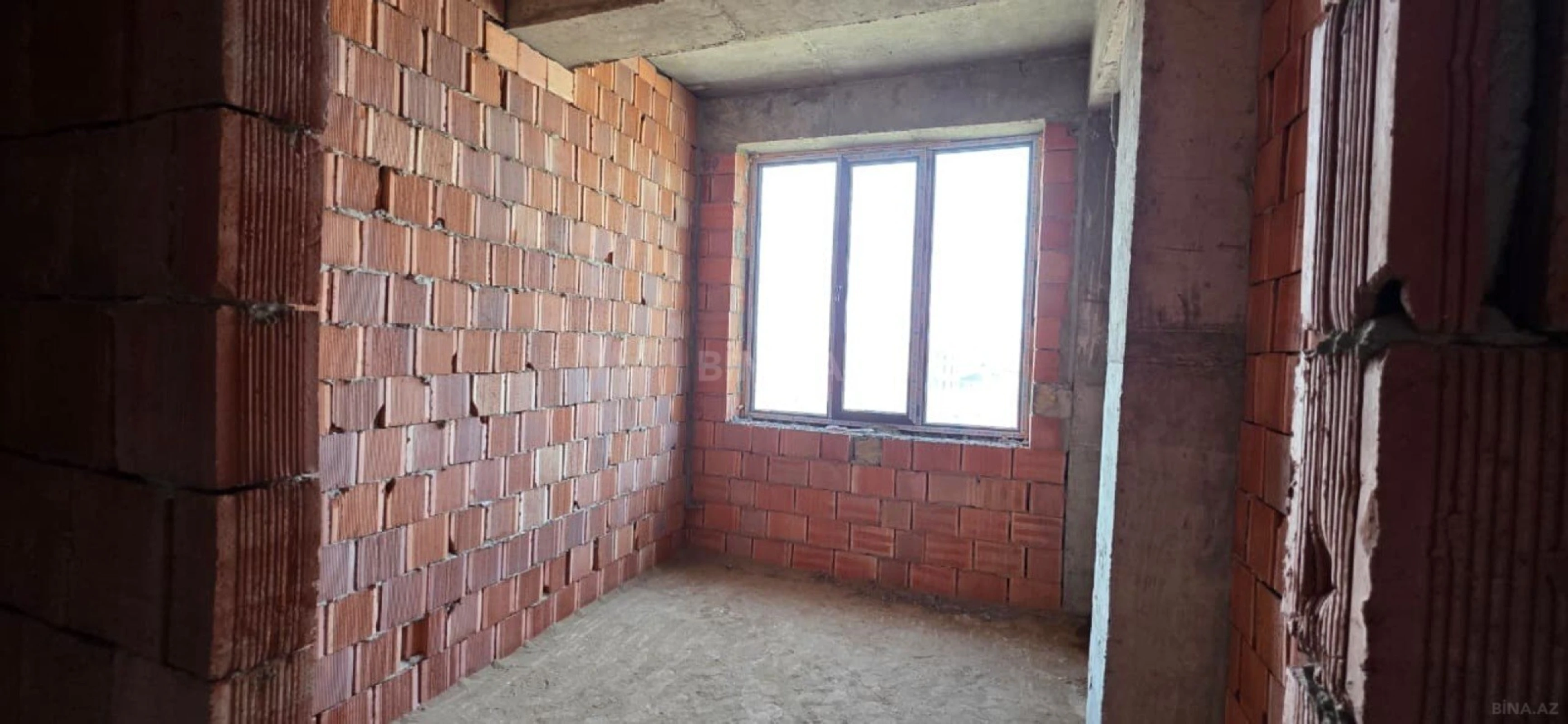 Satılır 2 otaqlı mənzil 54.5 m²