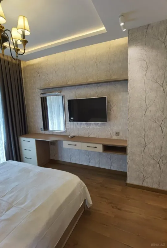 Satılır 2 otaqlı mənzil 74 m²