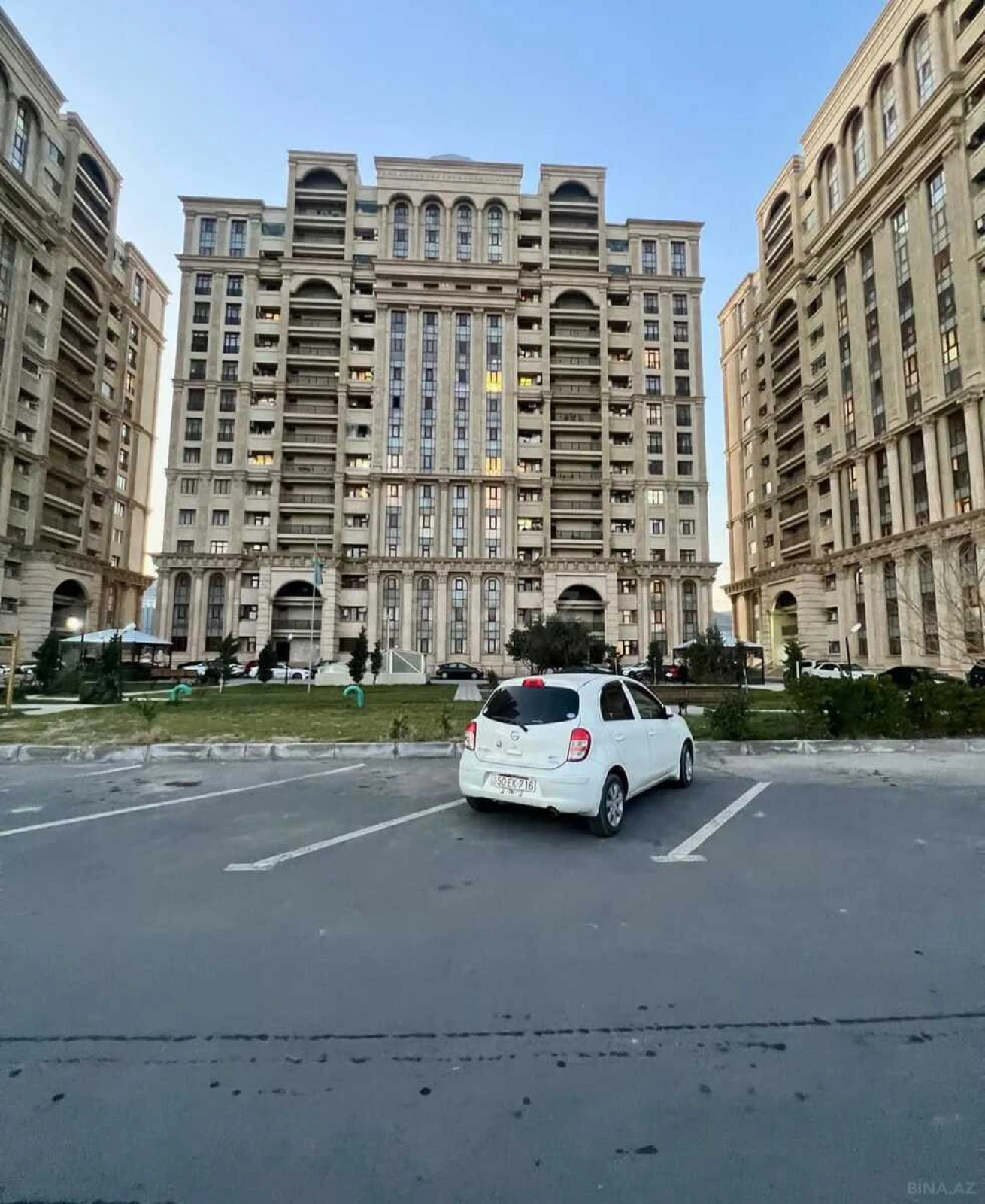 Kirayə verilir 2 otaqlı mənzil 65 m²