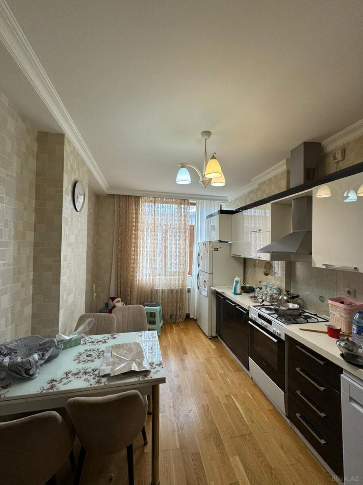 Satılır 3 otaqlı mənzil 125 m²