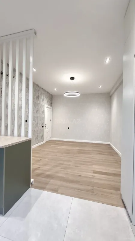 Satılır 2 otaqlı mənzil 65 m²