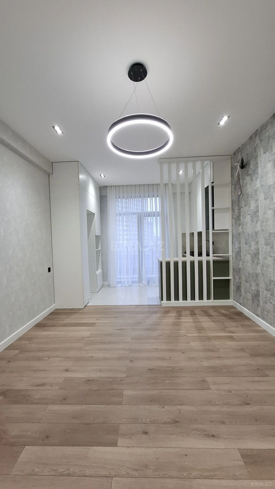 Satılır 2 otaqlı mənzil 65 m²