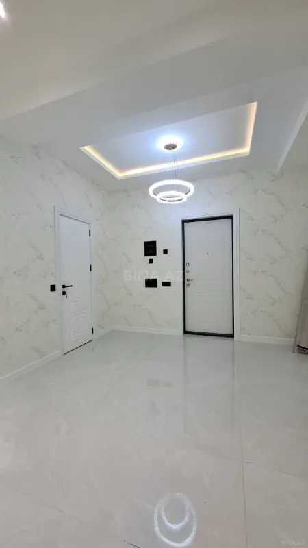 Satılır 2 otaqlı mənzil 65 m²