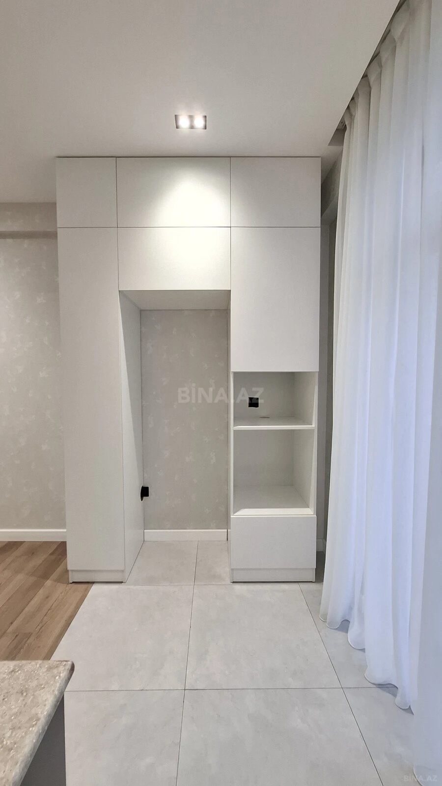 Satılır 2 otaqlı mənzil 65 m²