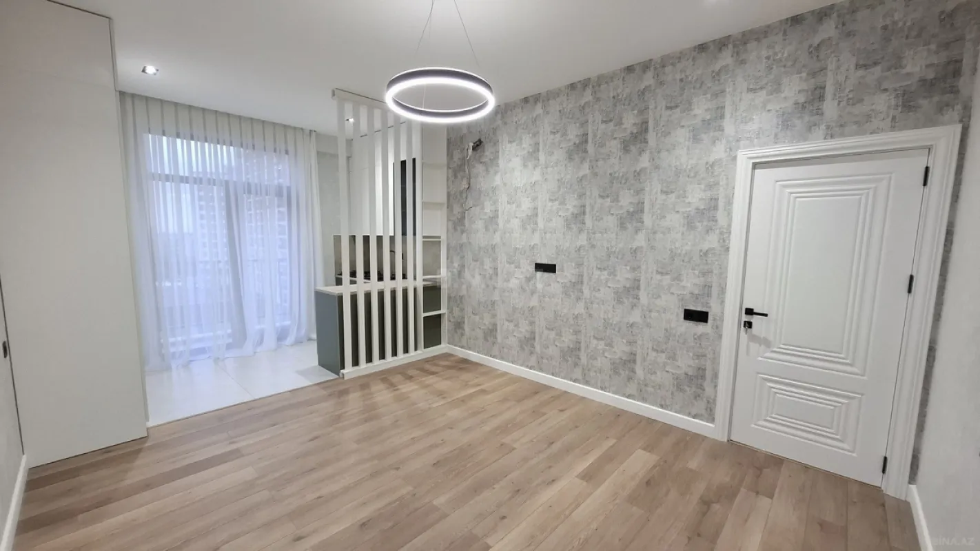 Satılır 2 otaqlı mənzil 65 m²