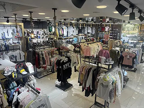 Kirayə verilir obyekt 160 m²