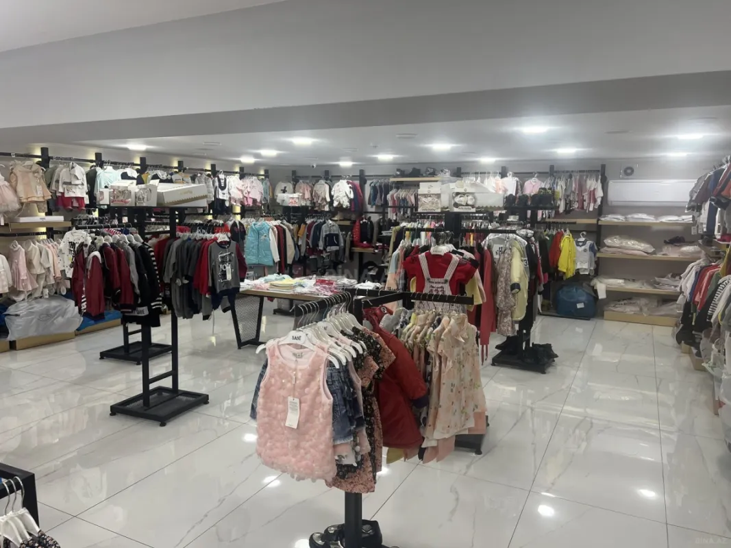 Kirayə verilir obyekt 160 m²