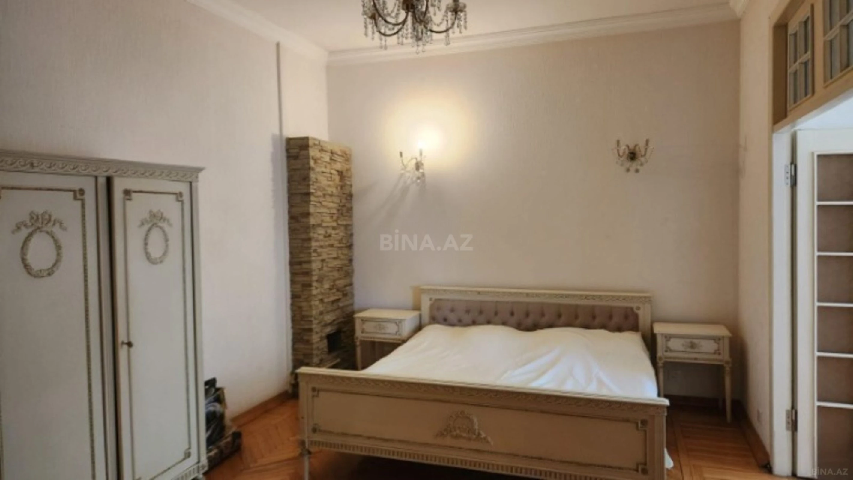 Kirayə verilir 3 otaqlı mənzil 100 m²