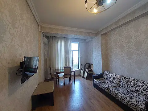 Kirayə verilir 2 otaqlı mənzil 65 m²