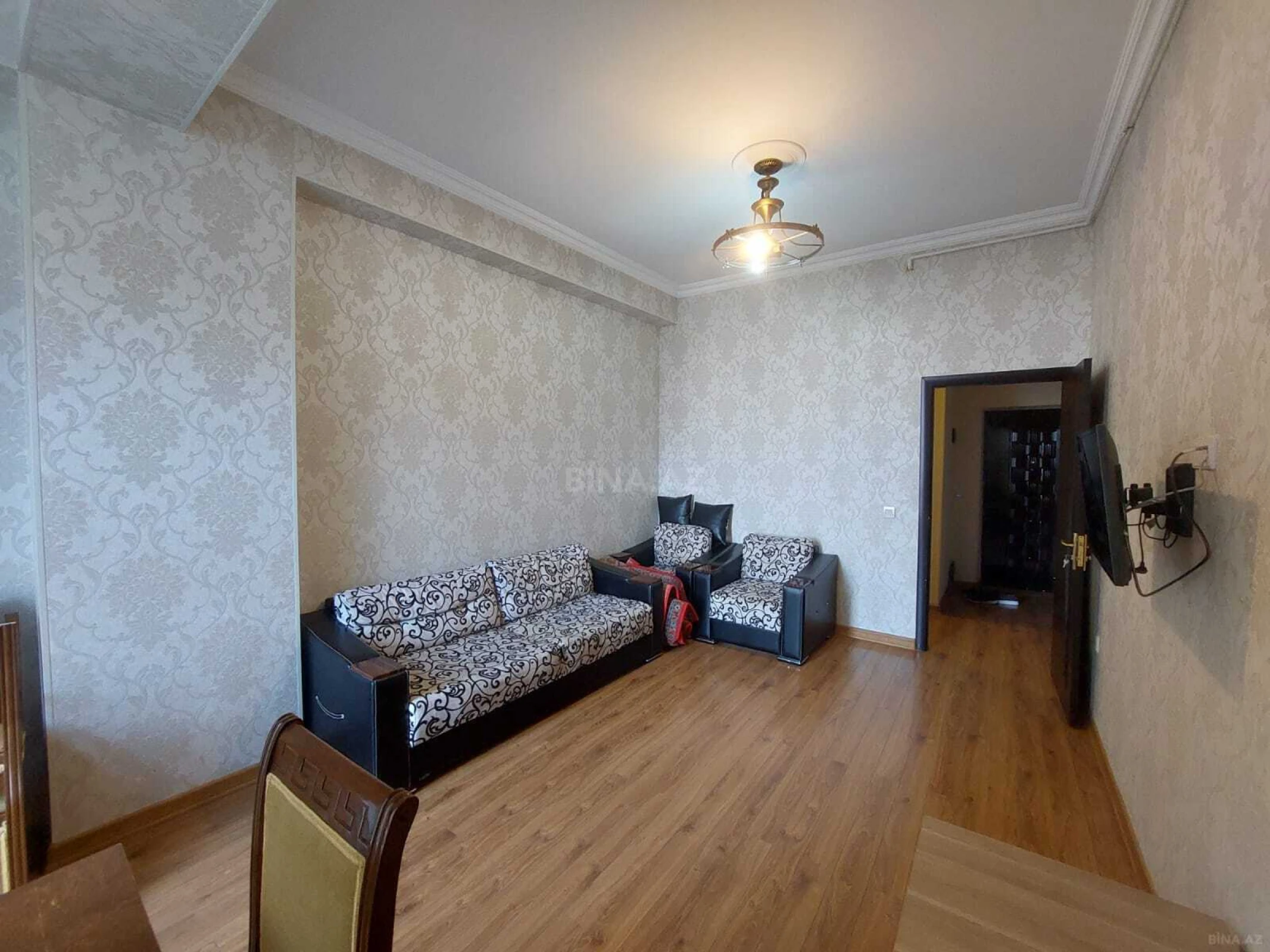 Kirayə verilir 2 otaqlı mənzil 65 m²