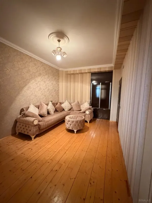 Satılır 2 otaqlı mənzil 60 m²