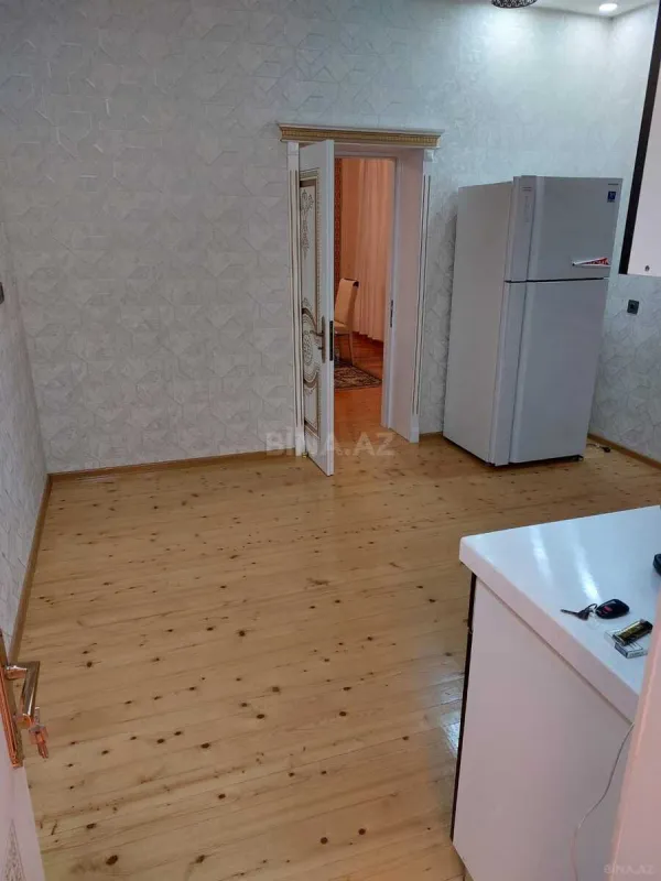 Satılır 4 otaqlı həyət evi 135 m²