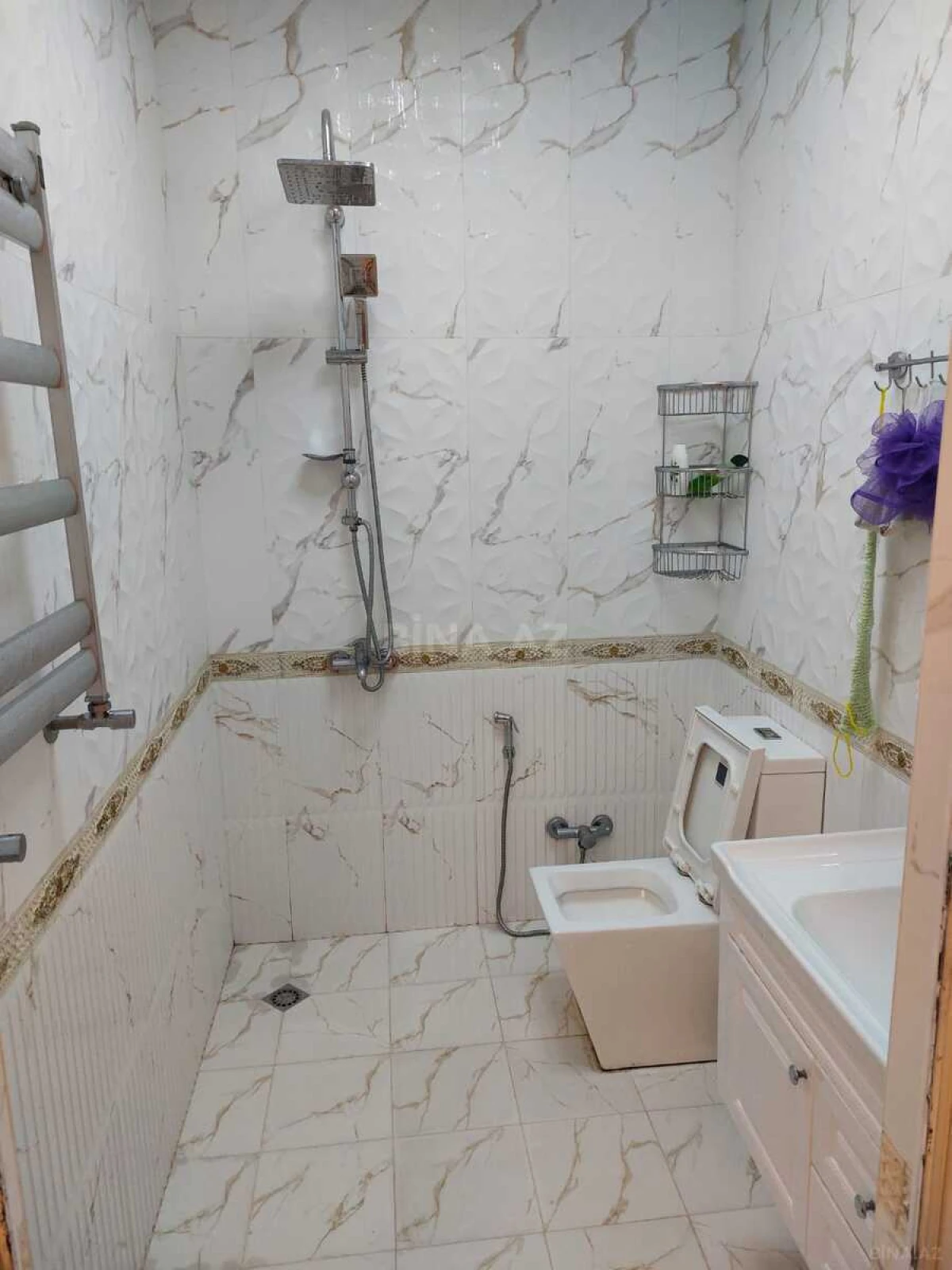 Satılır 4 otaqlı həyət evi 135 m²