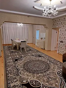 Satılır 4 otaqlı həyət evi 135 m²