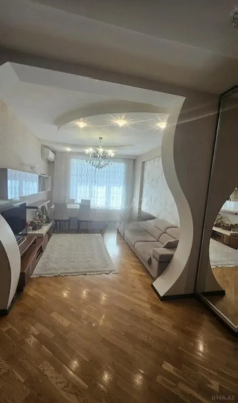 Satılır 3 otaqlı mənzil 81 m²