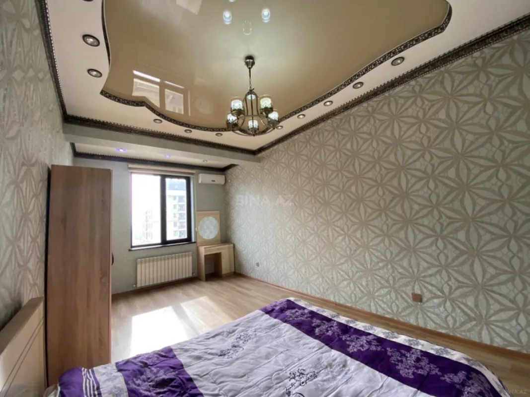Kirayə verilir 2 otaqlı mənzil 80 m²