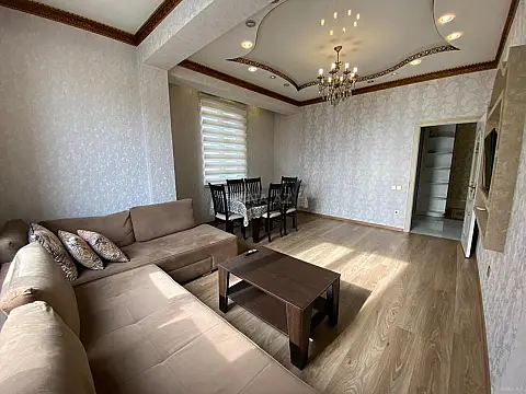 Kirayə verilir 2 otaqlı mənzil 80 m² — Bakı, Nərimanov 2 otaq 80.00 m²