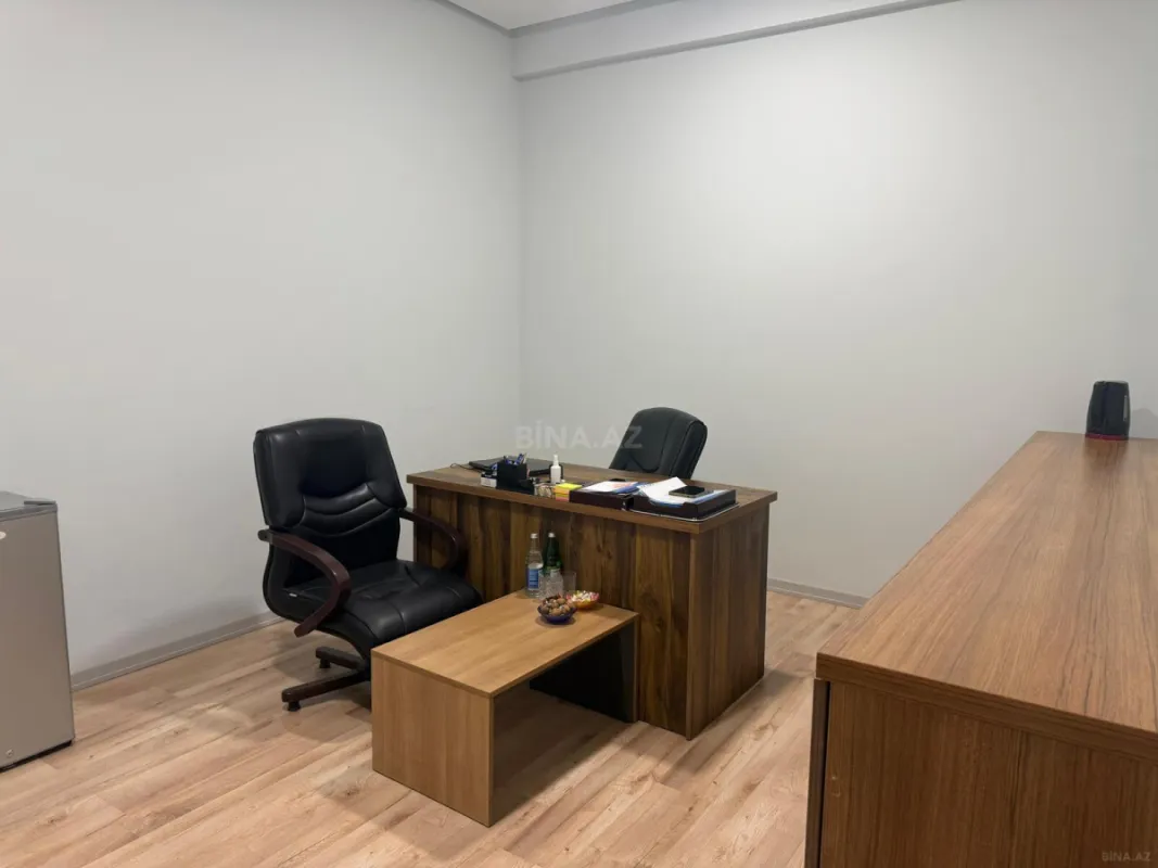 Kirayə verilir 2 otaqlı ofis 60 m²
