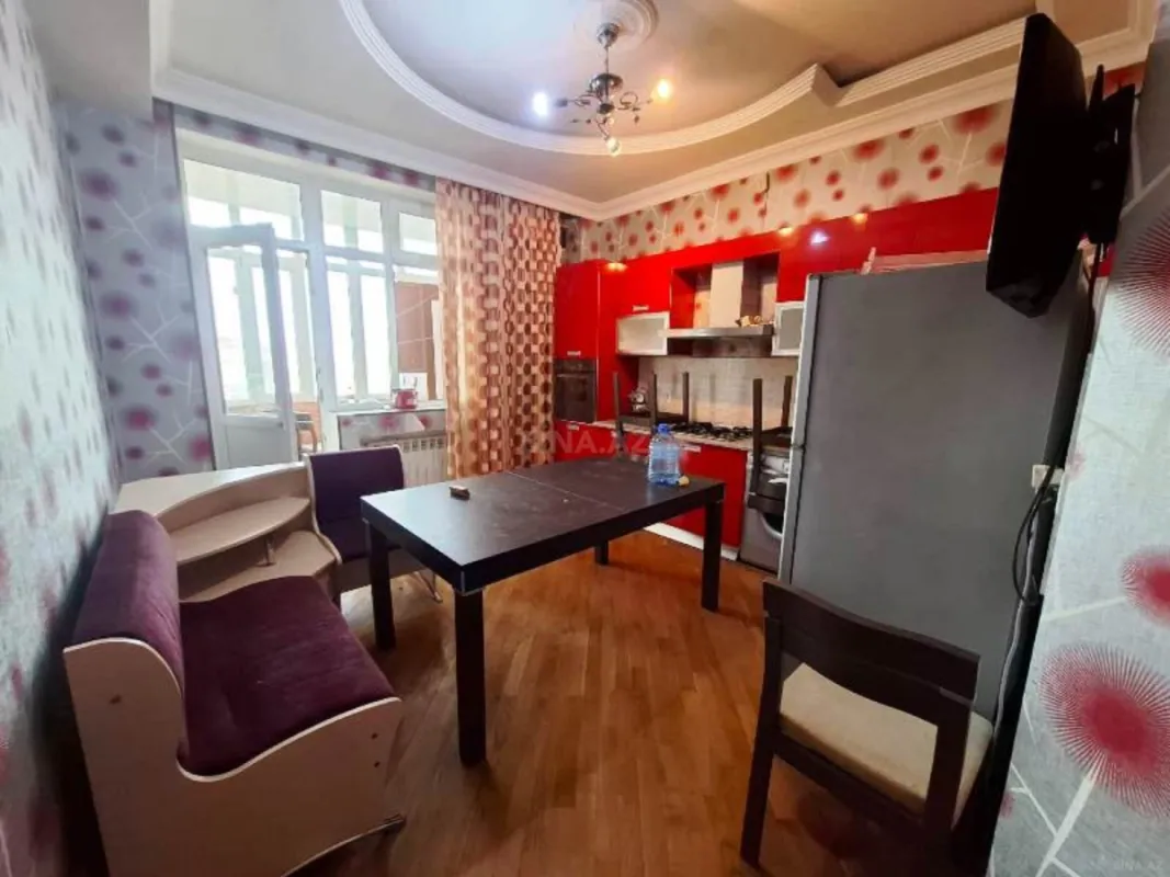 Kirayə verilir 3 otaqlı mənzil 100 m²