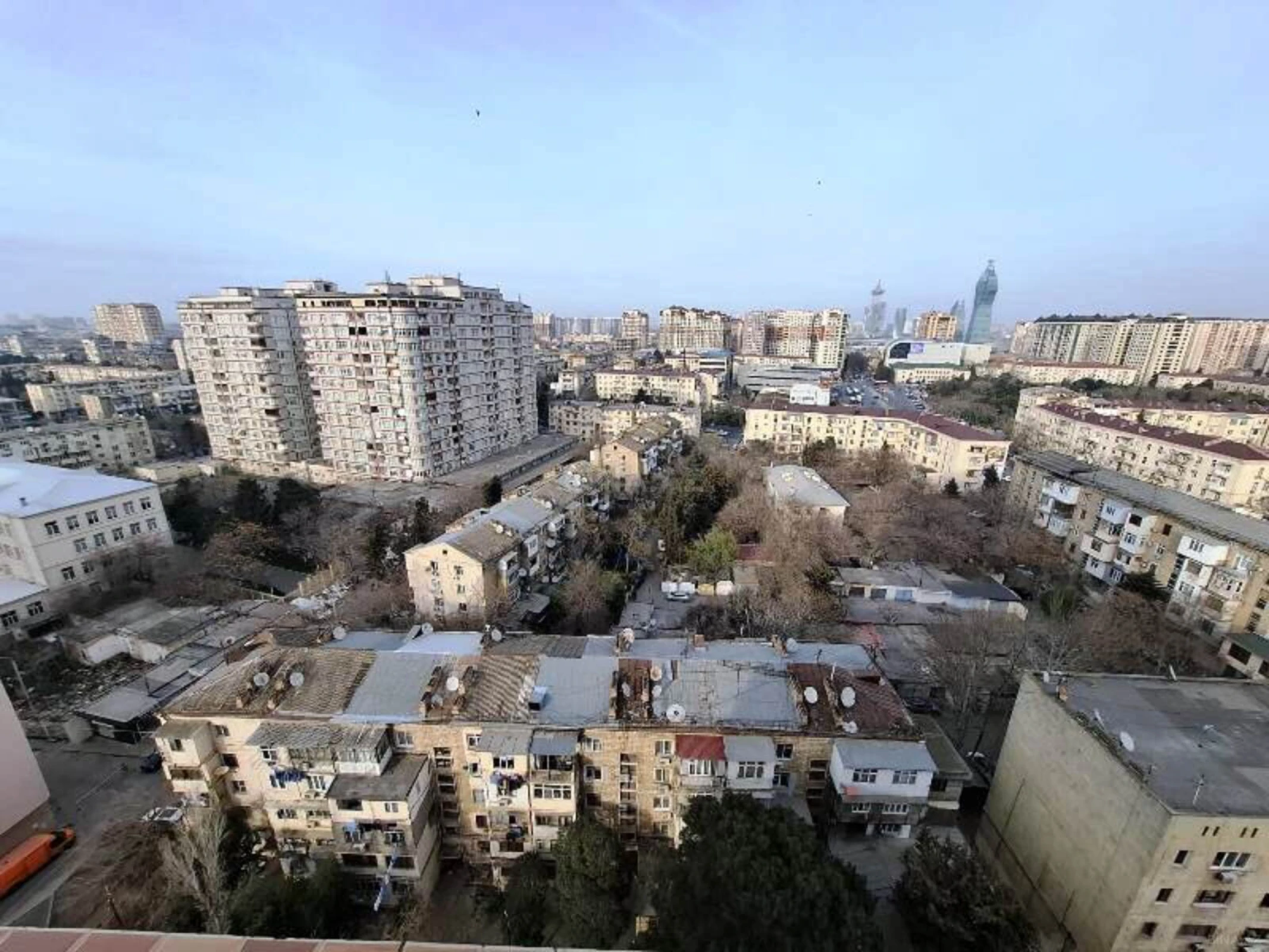 Kirayə verilir 3 otaqlı mənzil 100 m²