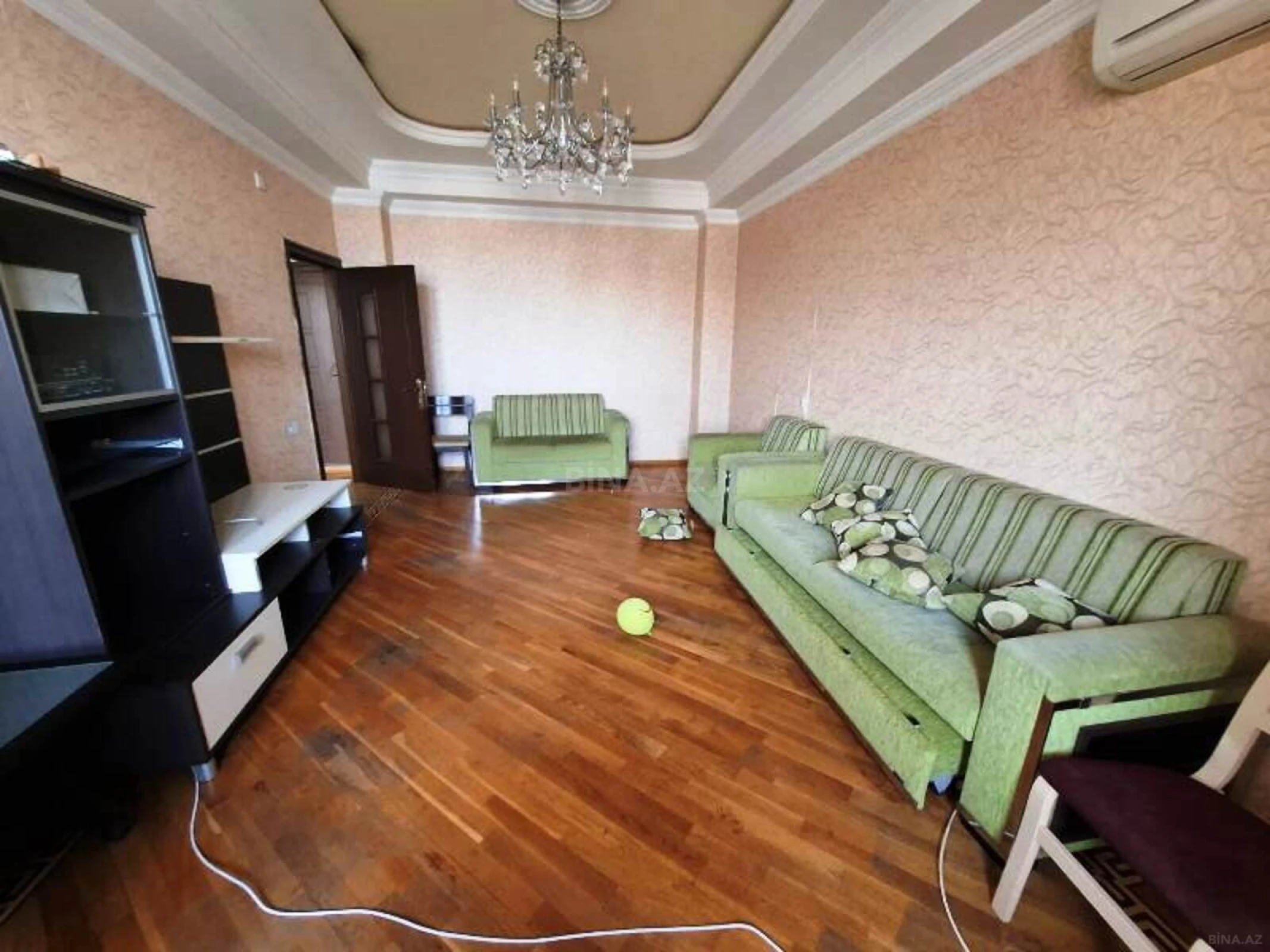 Kirayə verilir 3 otaqlı mənzil 100 m²