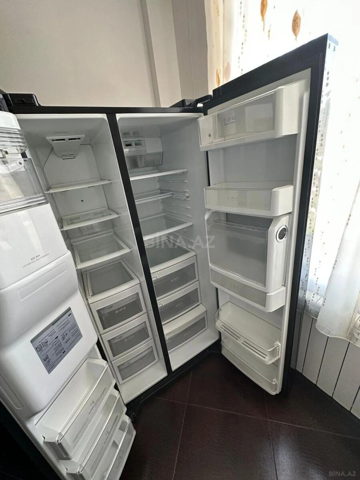 Kirayə verilir 3 otaqlı mənzil 130 m²