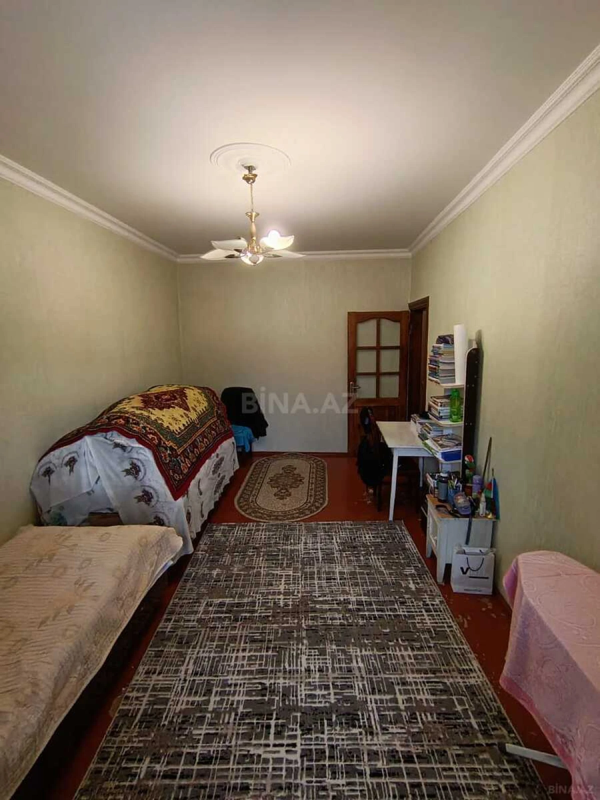 Satılır 4 otaqlı mənzil 95 m²