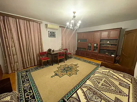 Satılır 4 otaqlı mənzil 100 m² — Bakı, Nərimanov 4 otaq 100.00 m²