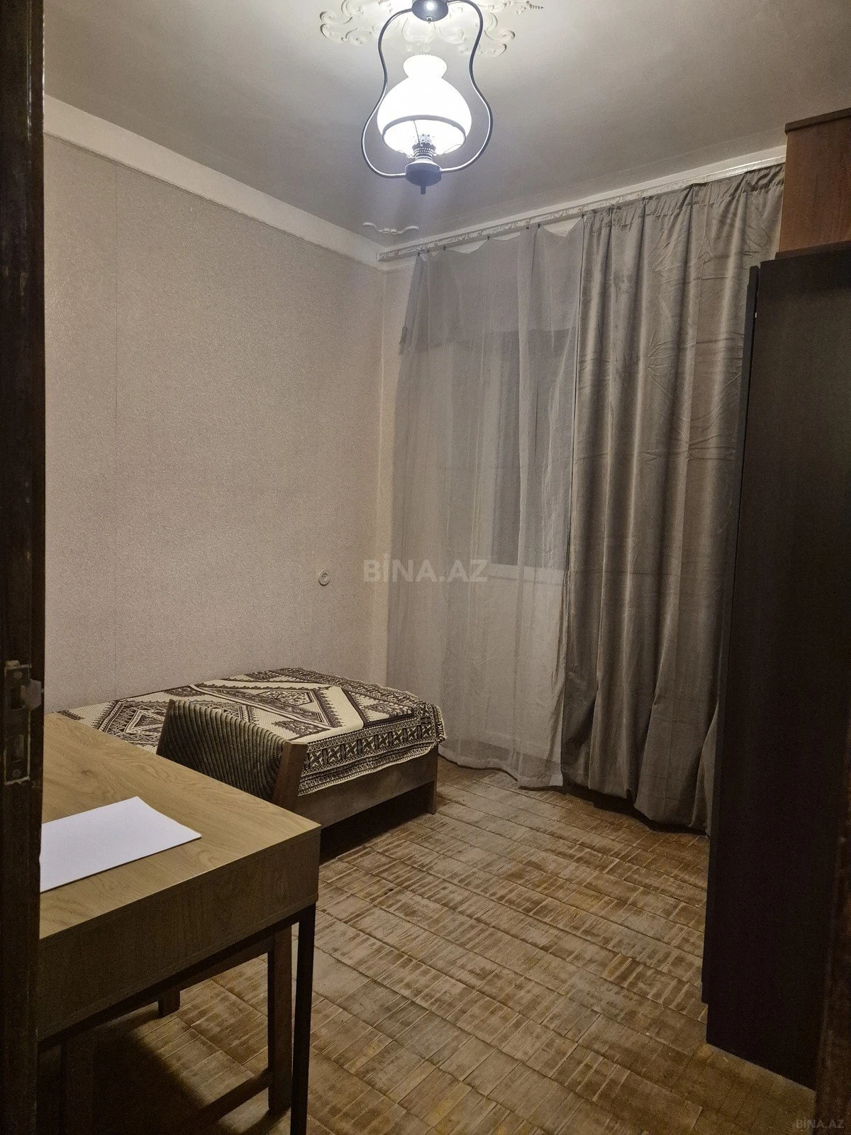 Satılır 4 otaqlı mənzil 100 m²