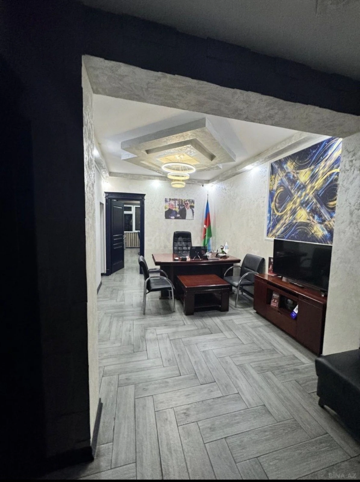 Satılır 3 otaqlı ofis 40 m²