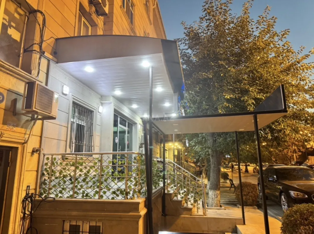 Satılır 3 otaqlı ofis 40 m²