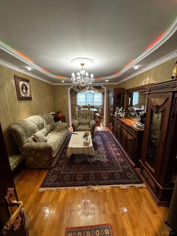 Satılır 3 otaqlı mənzil 80 m²